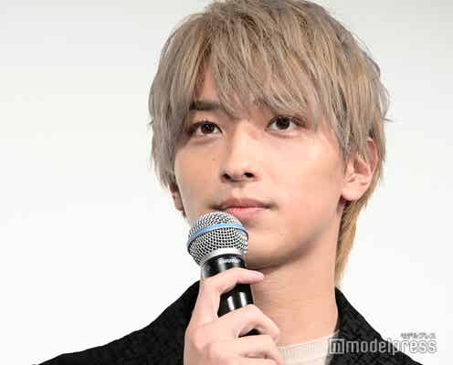 横浜流星、金髪にイメチェン「アキラとあきら」公開直前イベントでお披露目