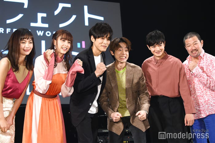 (左から)中村ゆり、山本美月、松坂桃李、菅田将暉、瀬戸康史、木村祐一 (C)モデルプレス