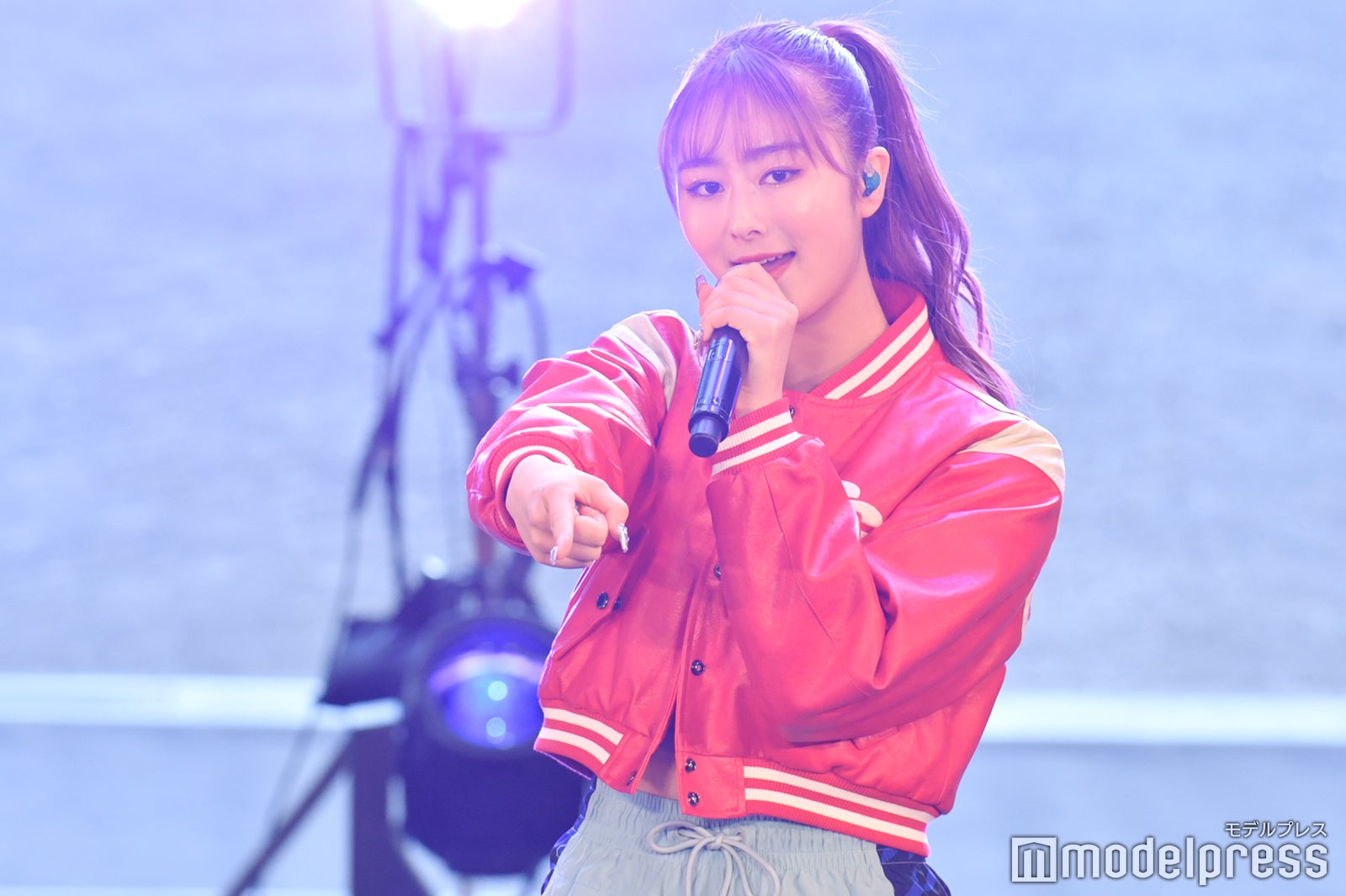 （C）モデルプレス