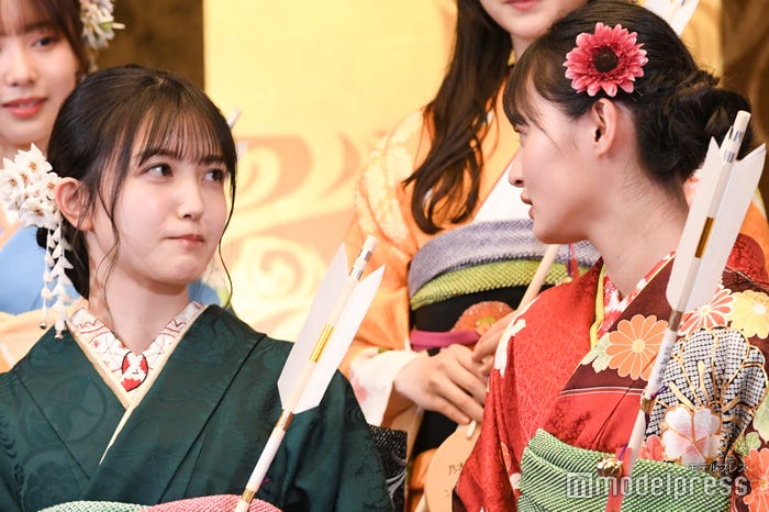 久保史緒里、遠藤さくら(C)モデルプレス