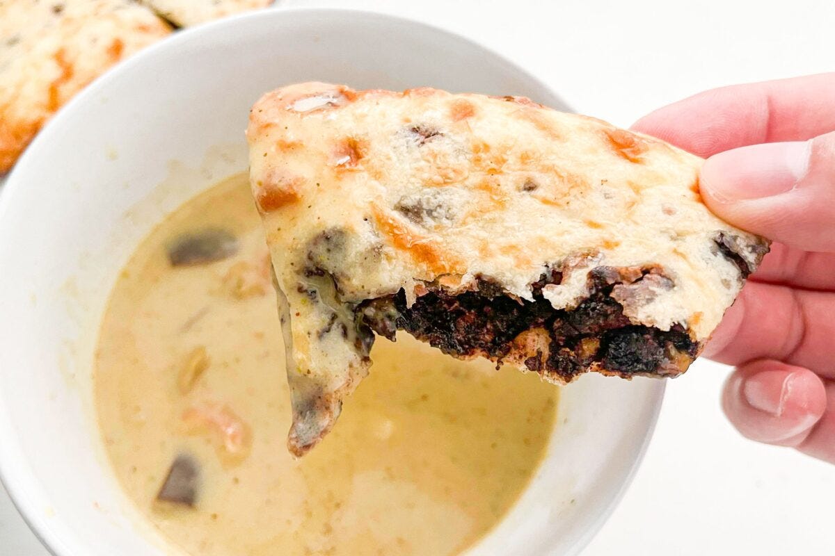 ブラックサンダーナン