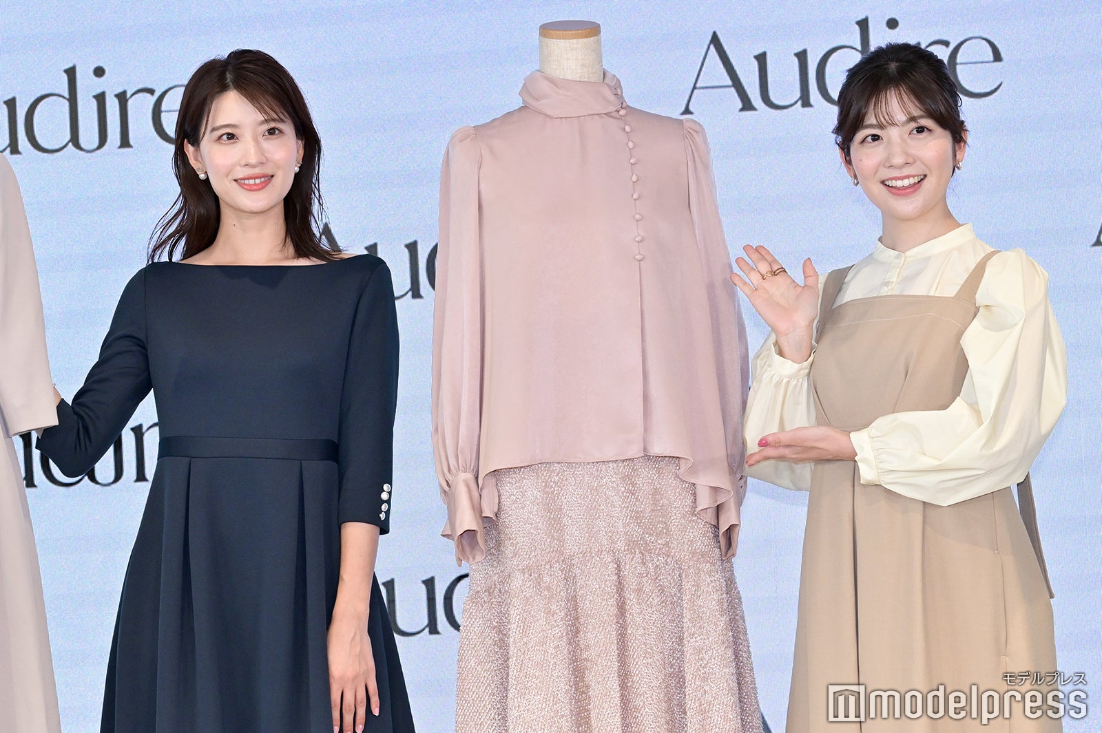 郡司恭子アナウンサー、佐藤真知子アナウンサー （C）モデルプレス