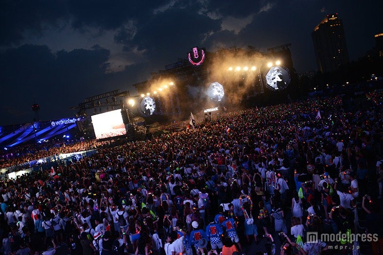 「ULTRA JAPAN 2015」メインステージの様子