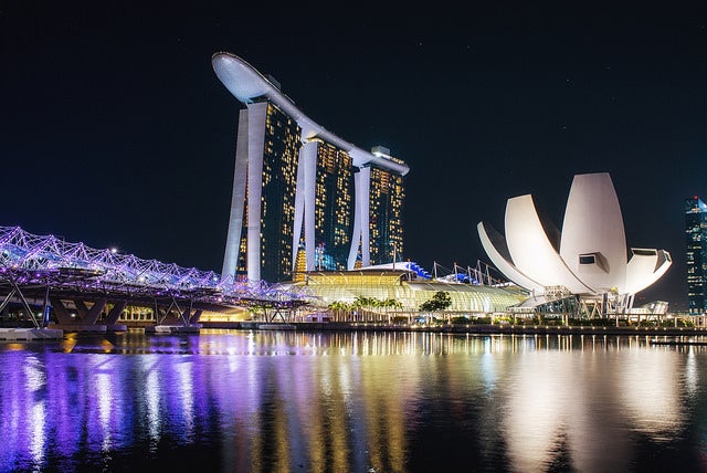 Singapore, Marina Bay by Leonid Yaitskiy