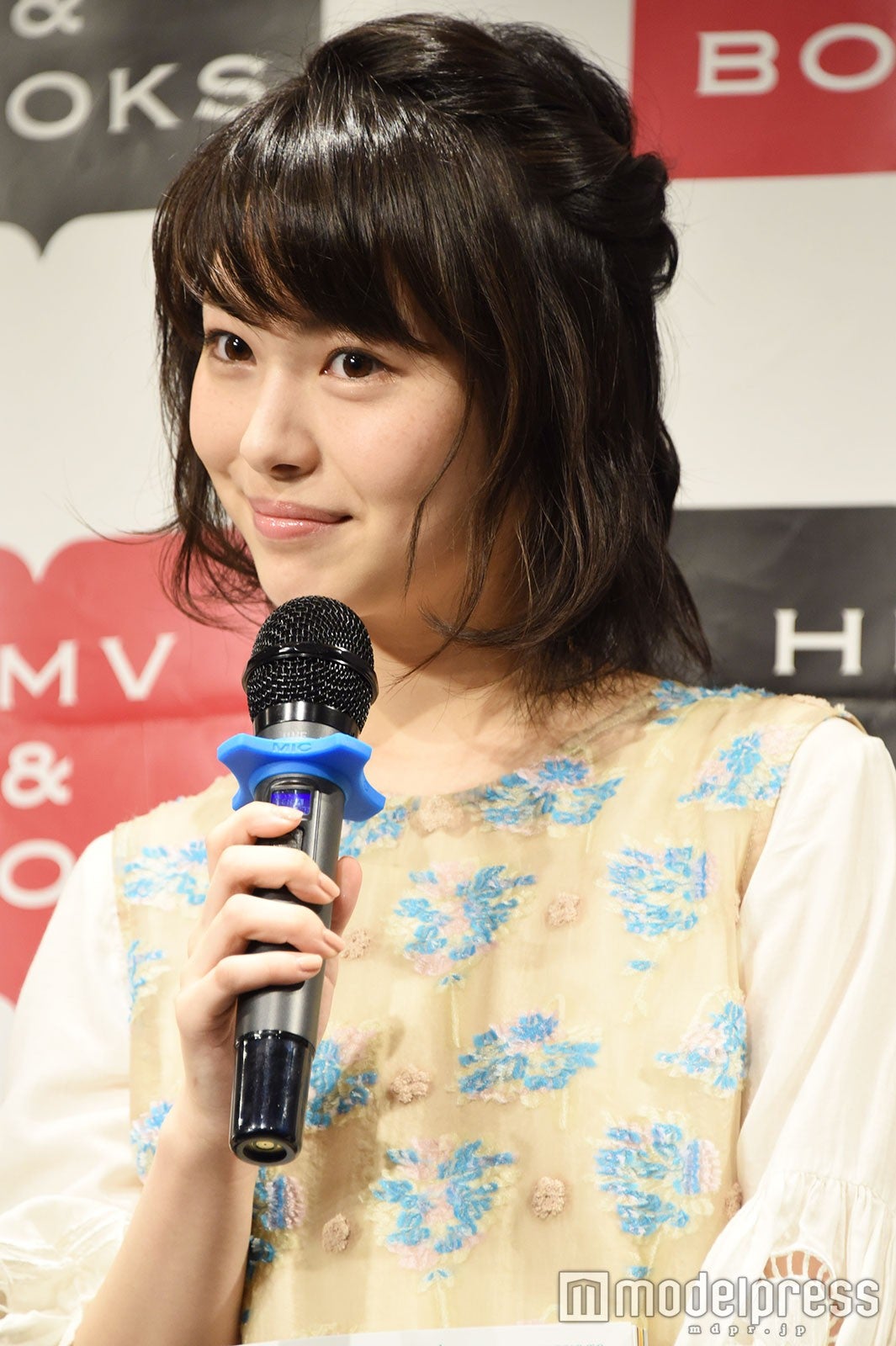 浜辺美波（C）モデルプレス