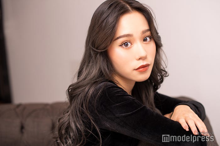 井上奈欧美さん(C)モデルプレス