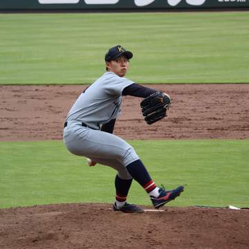 関大のドラフト候補・米沢 6回2／3を2失点 前回登板で準完全、7球団が視察