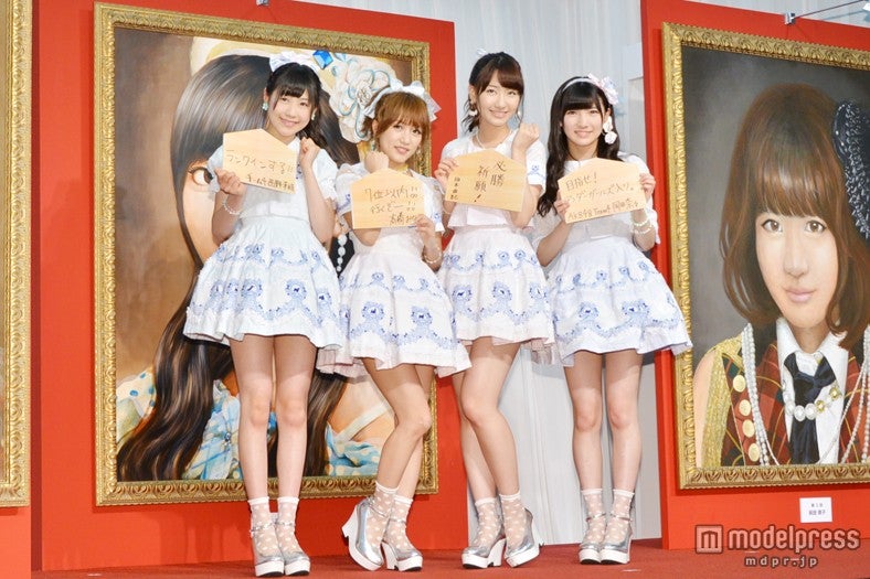 （左より）西野未姫、高橋みなみ、柏木由紀、岡田奈々