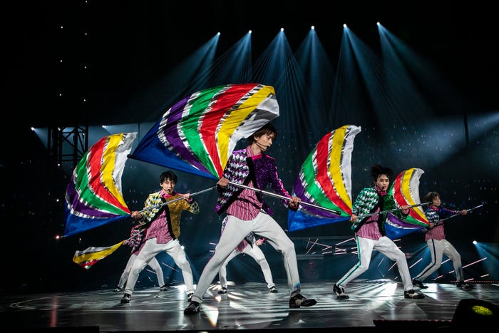 超特急(写真:米山三郎、深野輝美、山下陽子)