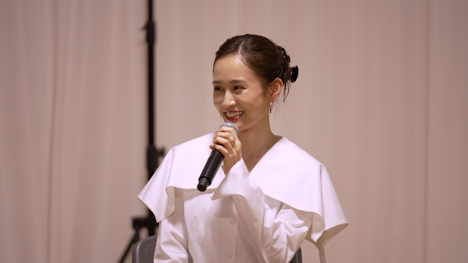「≠ME 名無しのシンデレラ」（提供写真）
