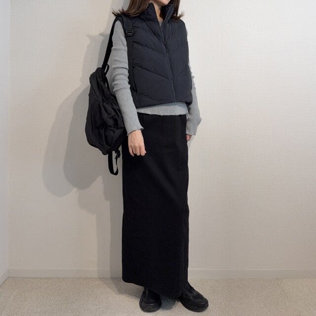 ユニクロパフテッククロップドベスト ユニクロパフテッククロップドベストと薄手ニットコーデ