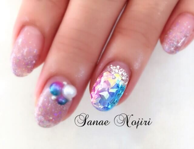 発色を良く見せるならベースにホワイトを