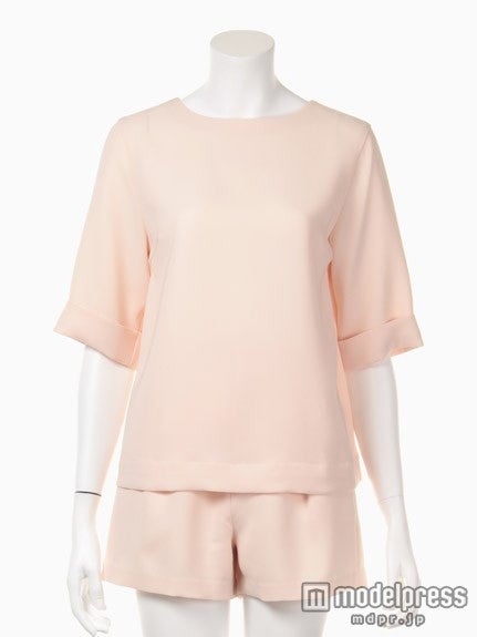 ミニマムセットアップ「snidel」19,440円（税込）