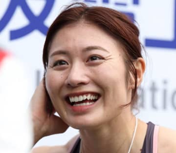 福部真子が結婚発表「食べることが大好きな私の胃袋を掴んできた強者の彼と結婚しました」陸上女子100m障害日本記録保持者 菊池病乗り越え昨年世界陸上出場