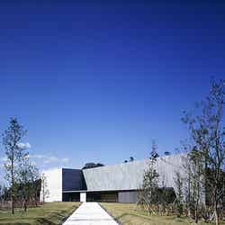 「香川県立東山魁夷せとうち美術館」