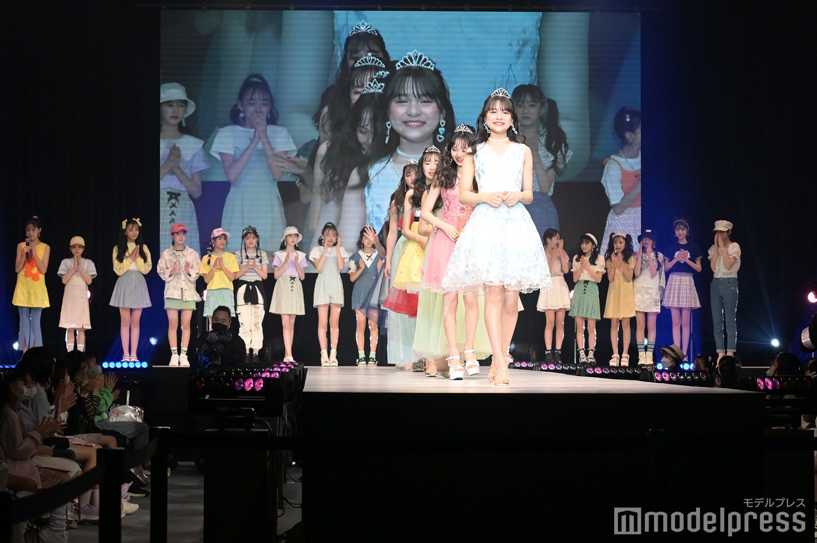 「ニコ☆プチガールズコレクション 2022」ステージの様子（C）モデルプレス