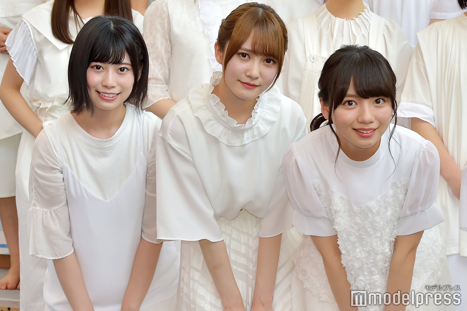 東村芽依、加藤史帆、齊藤京子（C）モデルプレス