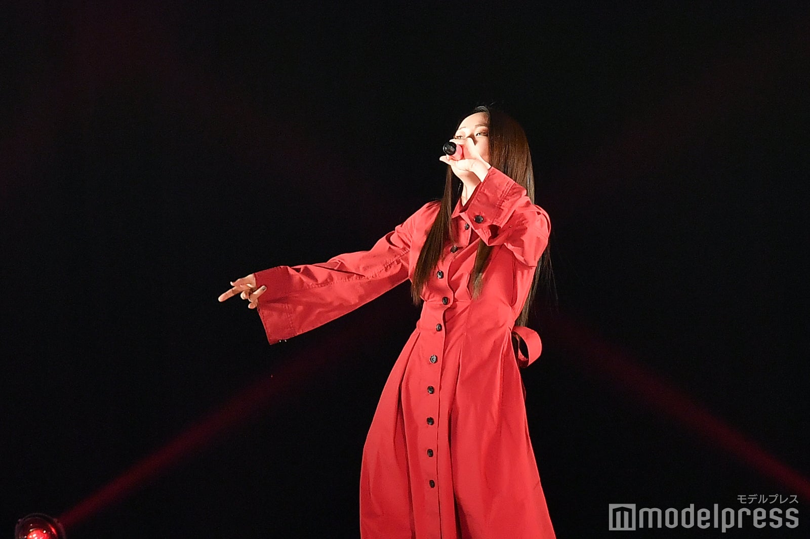 荒井麻珠（C）モデルプレス