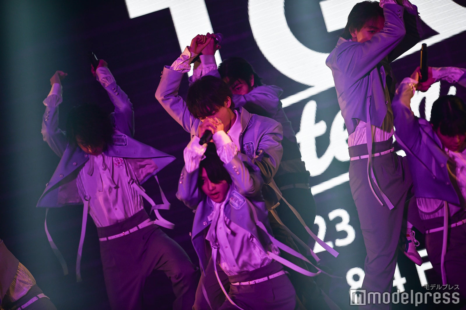 龍宮城（C）モデルプレス