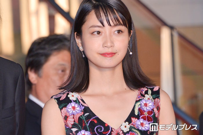 深川麻衣 可愛すぎる 静岡の方言にファン悶絶 モデルプレス