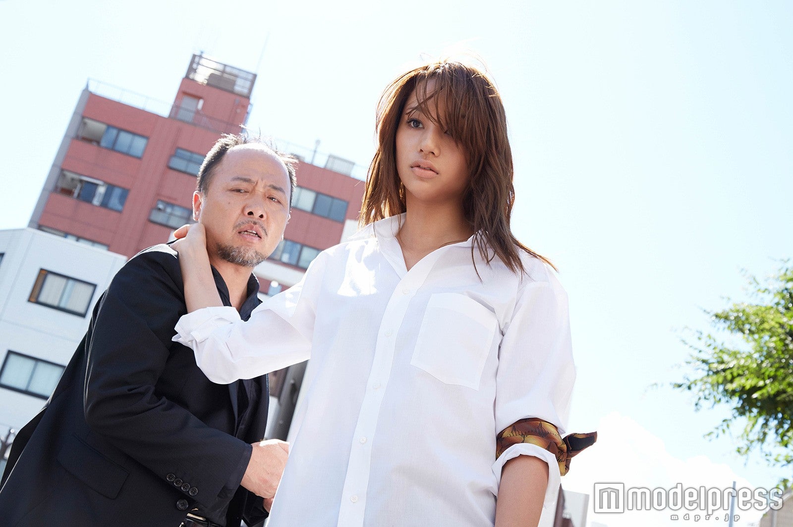 マキタスポーツ、高橋メアリージュン（C）2016真鍋昌平・小学館／「闇金ウシジマくん3」製作委員会・MBS