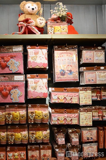 「スウィート・ダッフィー」グッズ（C）モデルプレス