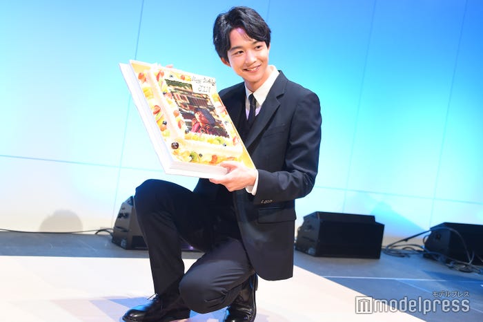 鈴木仁 (C)モデルプレス