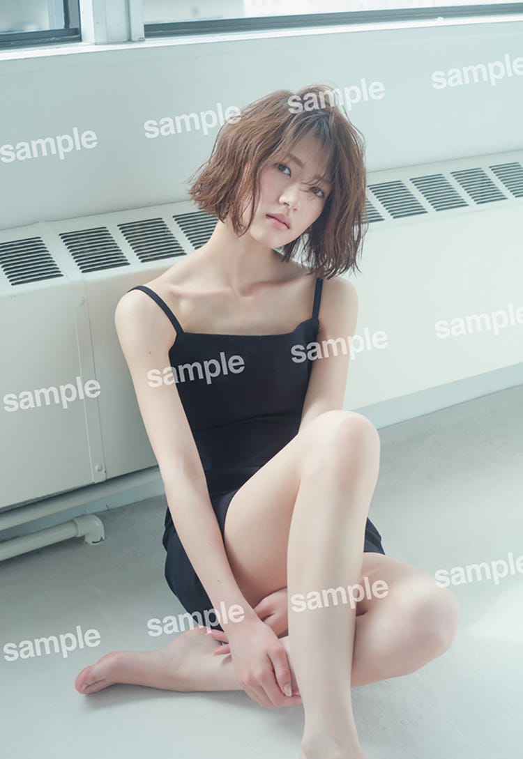画像34 36 若月佑美 コンプレックス抱え 初の水着 に挑戦した理由 全部出して見てもらおうと思った 2nd写真集 若月佑美写真集 アンド チョコレート モデルプレス