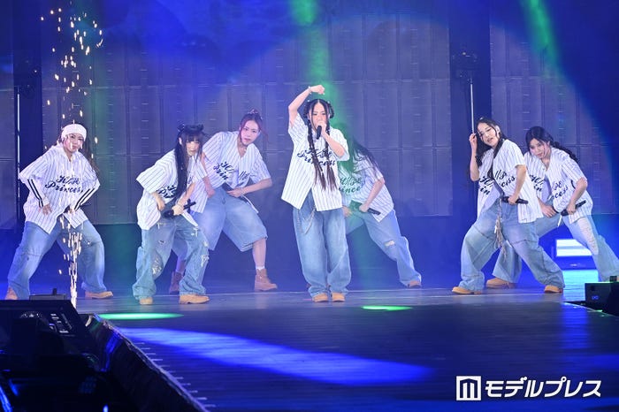 H//PE Princess(C)モデルプレス