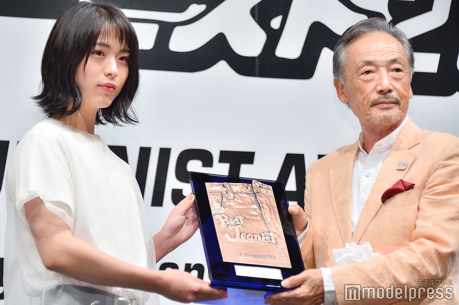 井手上漠（左） （C）モデルプレス