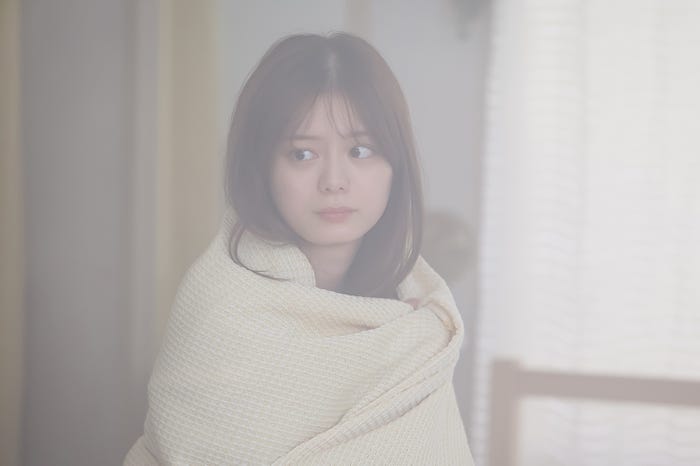 紺野彩夏「キスでふさいで、バレないで。」第3話(C)「キスでふさいで、バレないで。」製作委員会