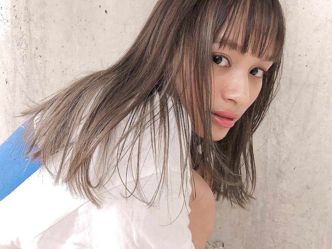 35001735_2090319581229206_57156856808692