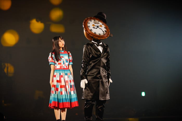 「HINATAZAKA46 Live Online,YES!with YOU!~“22人”の音楽隊と風変わりな仲間たち~」/撮影:上山陽介