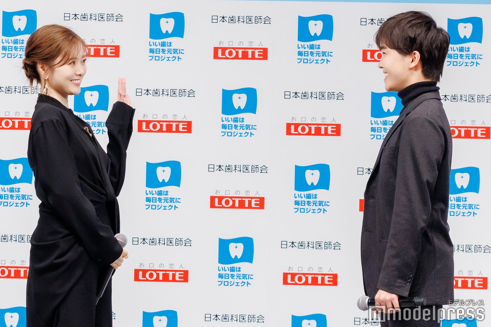 白石麻衣、鈴木福（C）モデルプレス