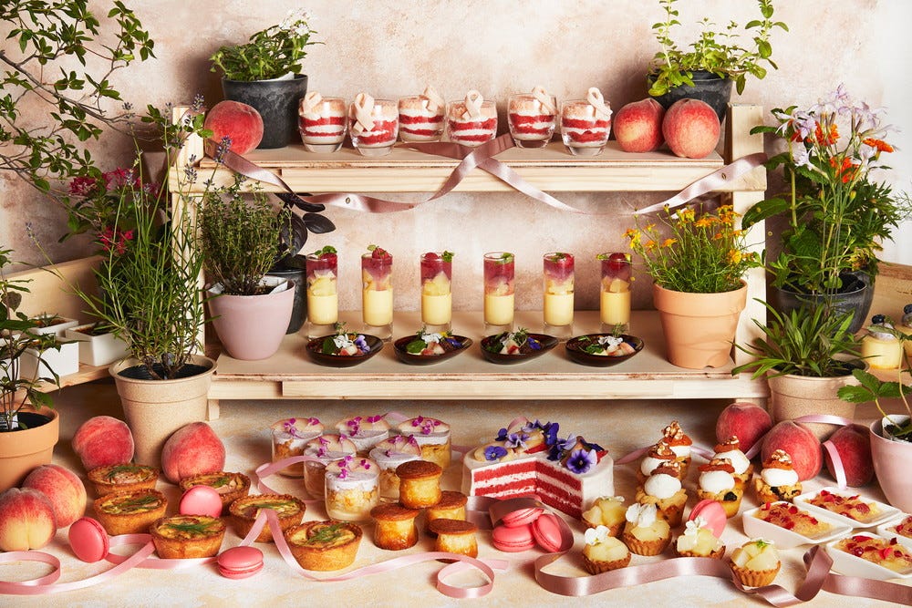 旬の桃を味わうピーチスイーツブッフェ「BOTANICAL PEACH SUMMER」大阪で開催