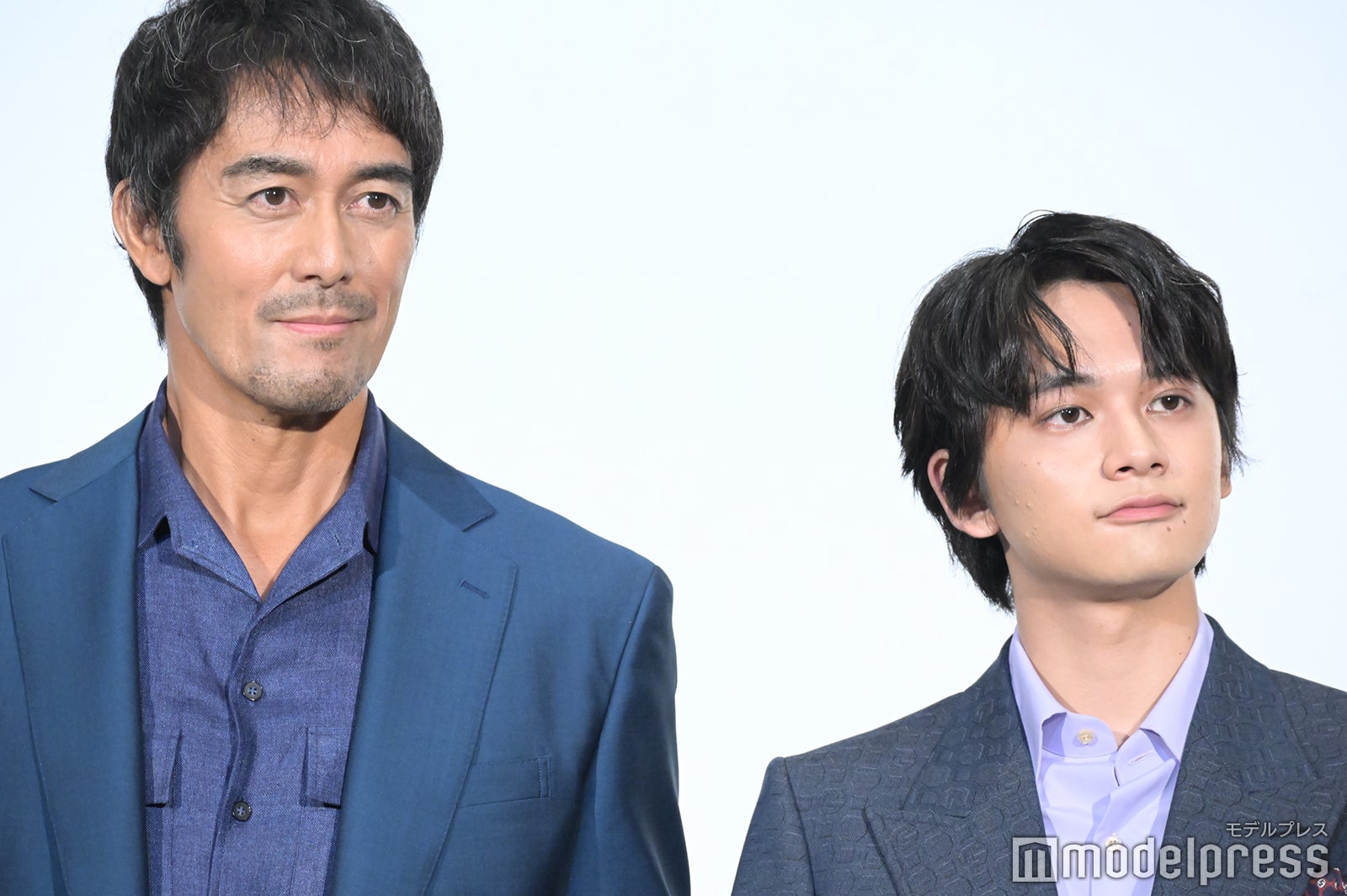 阿部寛、北村匠海 （C）モデルプレス