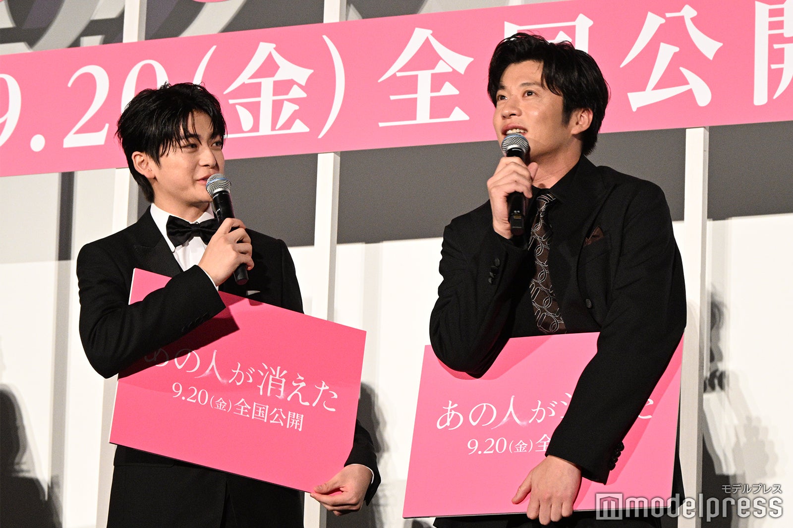 高橋文哉、田中圭（C）モデルプレス