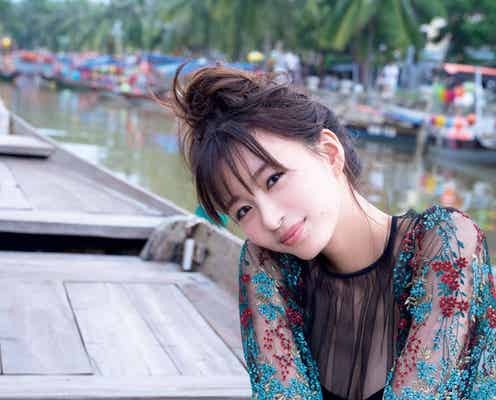 岡崎紗絵の美肌にドキッ 磨きかかった美しさで魅了