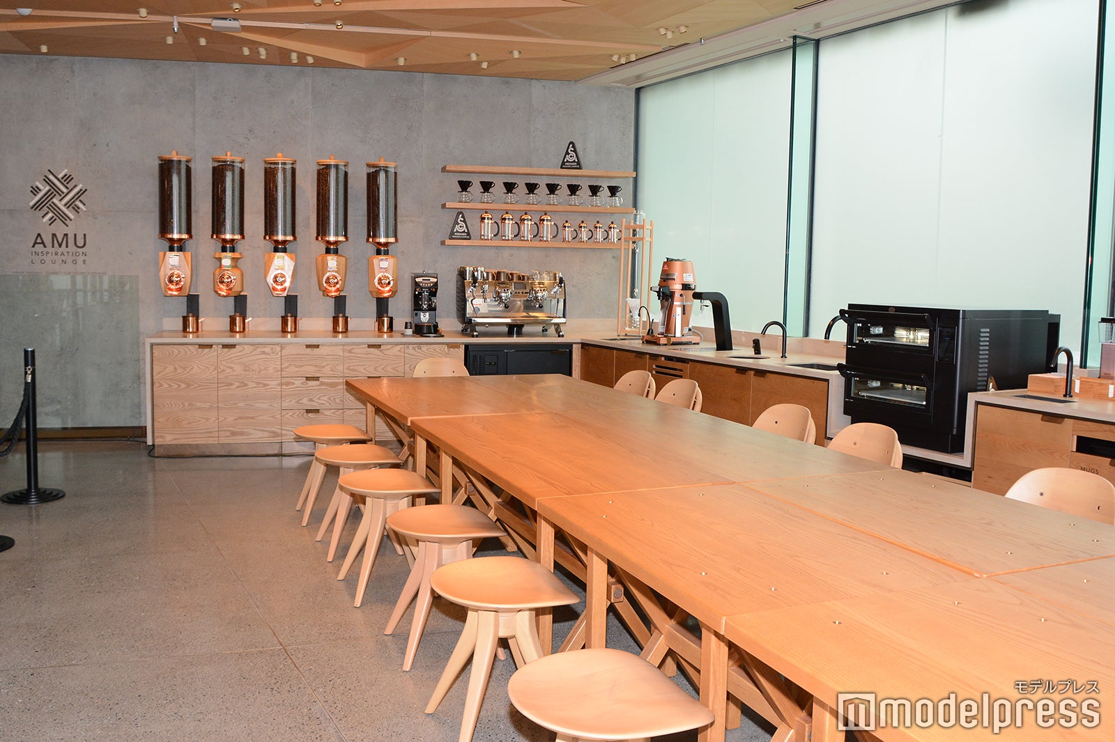 AMU インスピレーション ラウンジ（C）モデルプレス