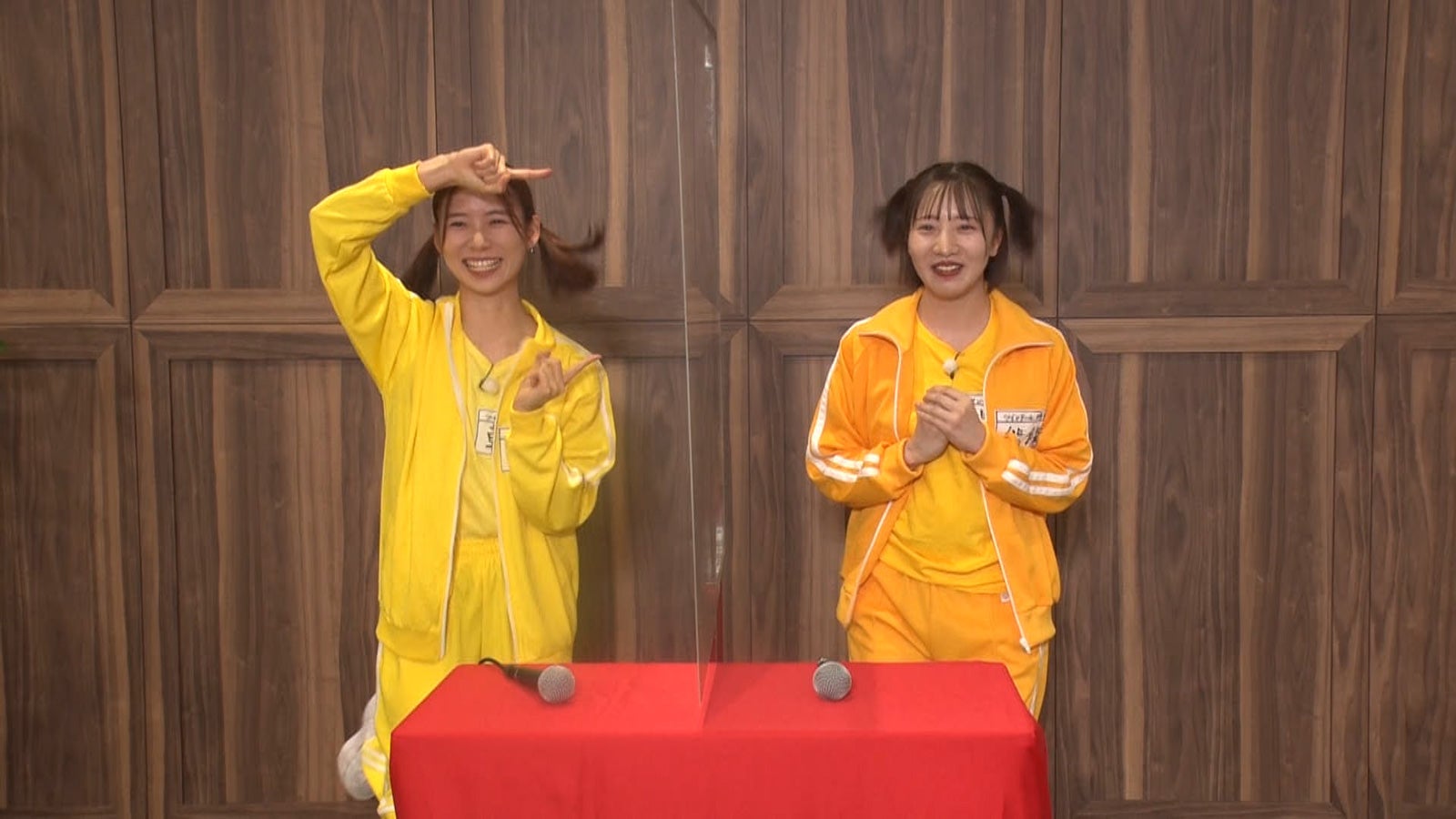 朝日奈央、能條愛未（C）テレビ朝日