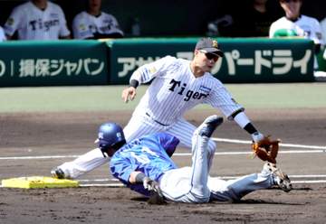 阪神・木浪 大山代役で存在感 ミットを借りて7年ぶり一塁、ワンバン好捕「しっかりできた」打っては安打＆犠飛
