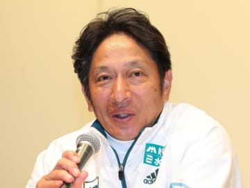 箱根駅伝3連覇の青学大・原監督が恩人に労い メソッド確立につながる大学院進学の助言に感謝「日本のスポーツ行政にご尽力お疲れ様でした」