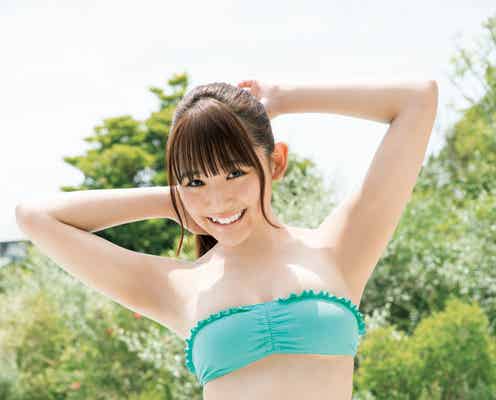 スパガ浅川梨奈、柔肌&たわわなバスト弾ける プールで美ボディ開放