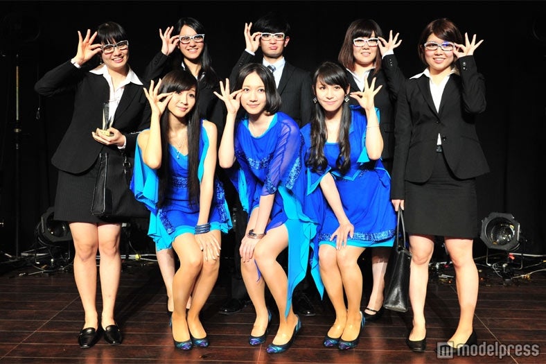 Perfumeダンスコンテスト優勝の男女5人組「就職氷河期」と即興でダンスコラボ　