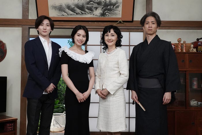 京本大我、安斉星来、南果歩、田中樹(C)Storm Labels Inc.