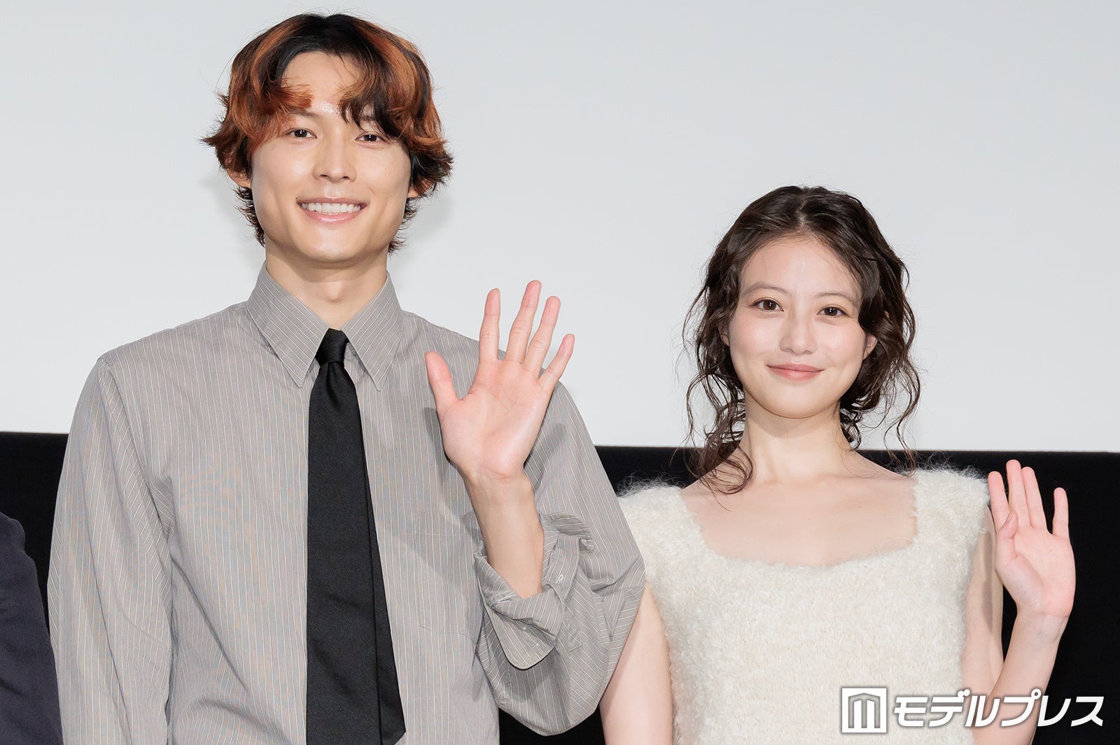 今田美桜、SixTONES松村北斗の役作り・撮影裏話明かす「皆さんに助けていただいた」【映画「白鳥とコウモリ」】
