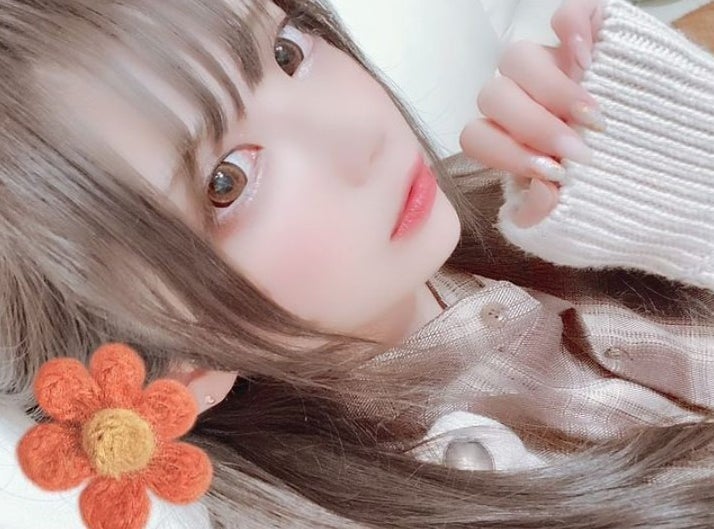 潤羽るしあの“中の人”みけねこ、まふまふとの同棲疑惑など騒動後初生配信 活動再開への本音告白