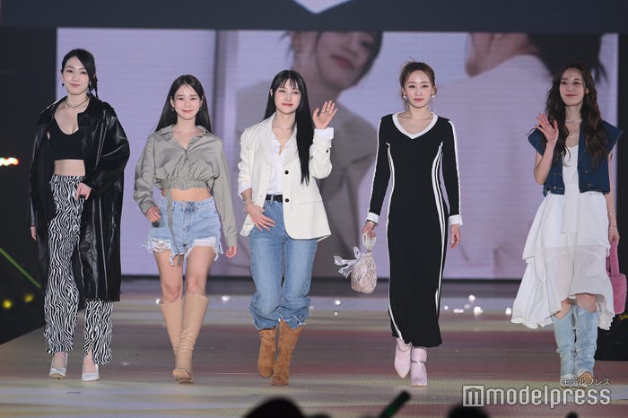 KARA(ジヨン、スンヨン、ギュリ、ニコル、ヨンジ)(C)モデルプレス