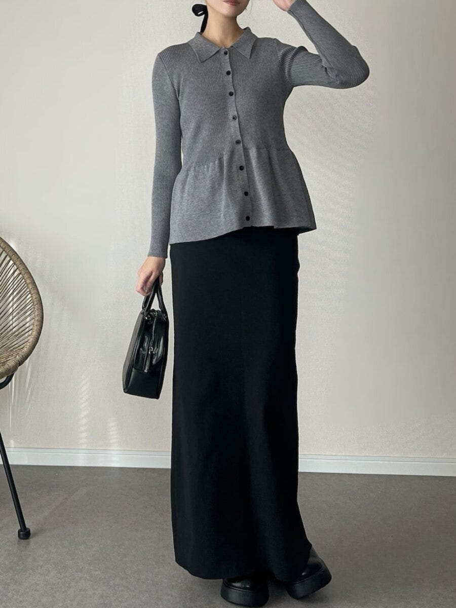 2026大人女性おすすめグレーポロペプラムニットコーデ