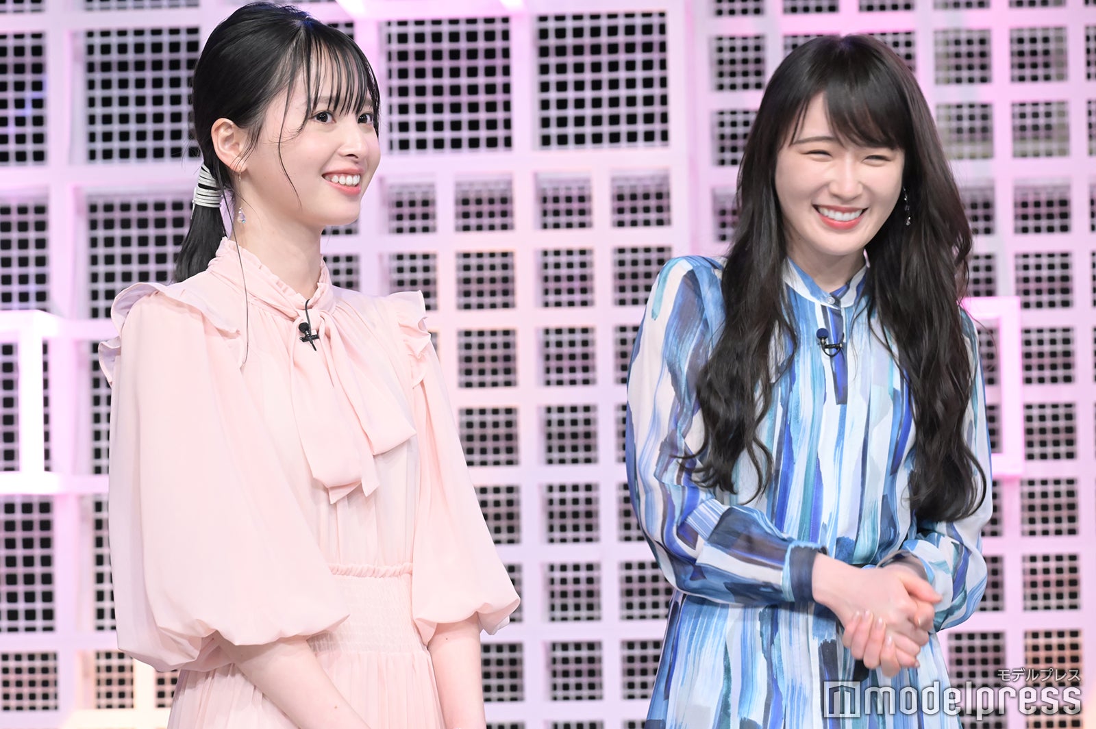 飯沼愛、高山一実 （C）モデルプレス